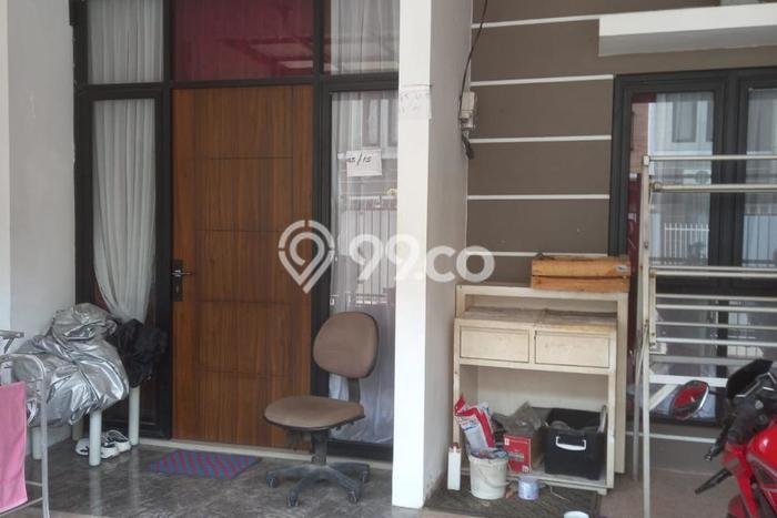 Kos-kosan Dijual di Tambak, Gresik dengan 13 Kamar Tidur, 6 Kamar Mandi Kos-kosan Dijual di Tambak, Gresik dengan 13 Kamar Tidur, 6 Kamar Mandi