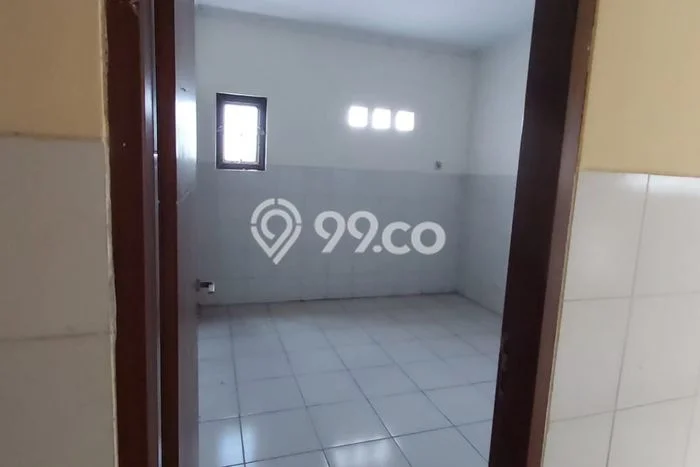 Ruko Usaha Dijual di Wiyung Surabaya LT 115m2 & LB 200m2 Ruko Usaha Dijual di Wiyung Surabaya LT 115m2 & LB 200m2