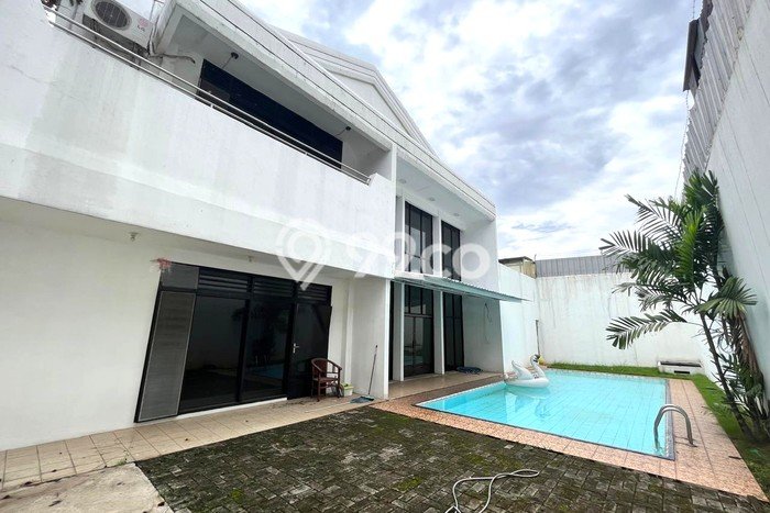 Ready to Use! Premium House LT 702m2 Desain Modern di Mampang Ready to Use! Premium House LT 702m2 Desain Modern di Mampang