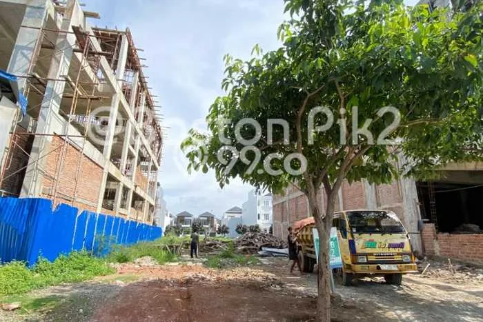 Tanah Premium Kawasan Pantai Indah Kapuk 2, Luas 450m², For Rent Tanah Premium Kawasan Pantai Indah Kapuk 2, Luas 450m², For Rent