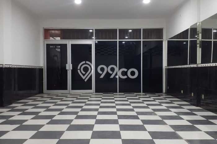 Unit Ruko Dijual di Jakarta Barat LT 105m2 & LB 200m2 Unit Ruko Dijual di Jakarta Barat LT 105m2 & LB 200m2