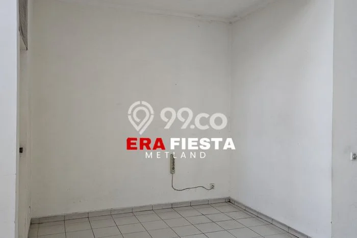 HUNIAN EKSKLUSIF! Rumah area Metland Puri, 1 KM, Design Modern, LT 135m² Bangunan 120m² HUNIAN EKSKLUSIF! Rumah area Metland Puri, 1 KM, Design Modern, LT 135m² Bangunan 120m²