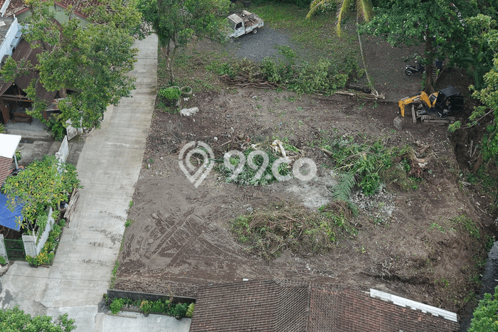 Tanah Dijual Area Strategis di Condong Catur Sleman 201m2 Tanah Dijual Area Strategis di Condong Catur Sleman 201m2