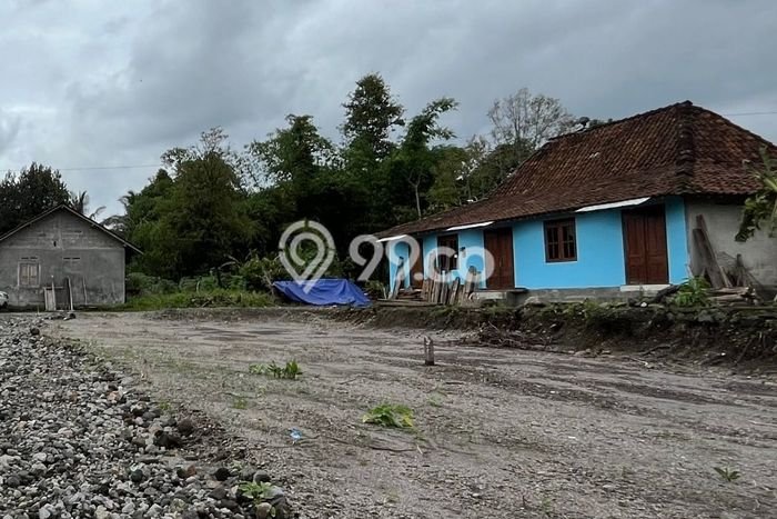 Tanah untuk Dijual Lokasi Pakem, Sleman Luas 119m2 SHM Tanah untuk Dijual Lokasi Pakem, Sleman Luas 119m2 SHM