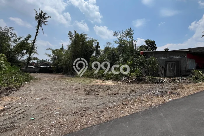 Untuk Dijual Tanah di Yogyakarta, Luas 121m2 SHM Untuk Dijual Tanah di Yogyakarta, Luas 121m2 SHM