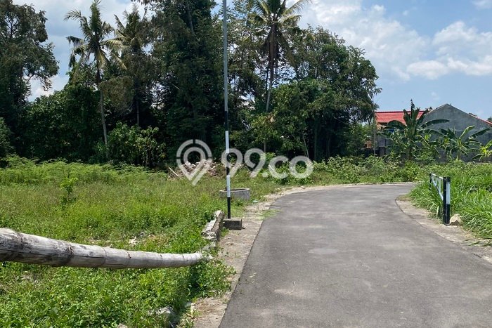Dijual Tanah di Yogyakarta, Luas 111m2 SHM Dijual Tanah di Yogyakarta, Luas 111m2 SHM