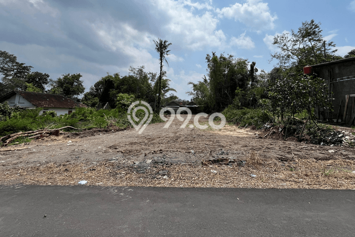 Dijual Tanah Lokasi Sleman, Yogyakarta Seluas 121m2 Dijual Tanah Lokasi Sleman, Yogyakarta Seluas 121m2