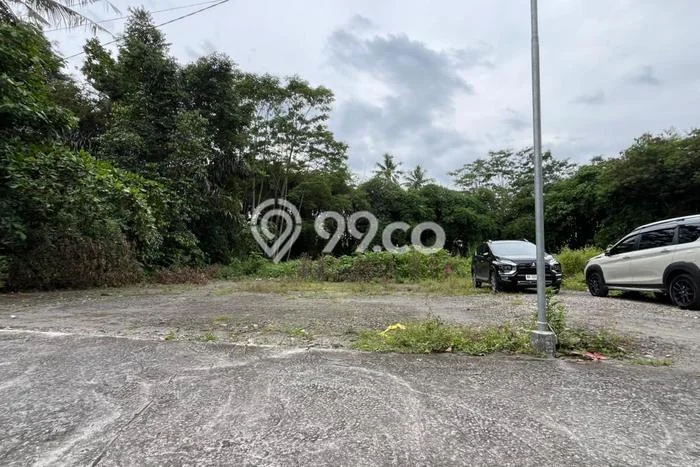 Tanah Kosong Dijual di Yogyakarta dengan Area 114m2 Tanah Kosong Dijual di Yogyakarta dengan Area 114m2