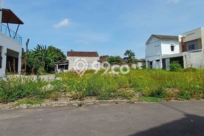 Kavling Tanah di Kalasan Dijual Luas 139m2 Legalitas SHM Kavling Tanah di Kalasan Dijual Luas 139m2 Legalitas SHM