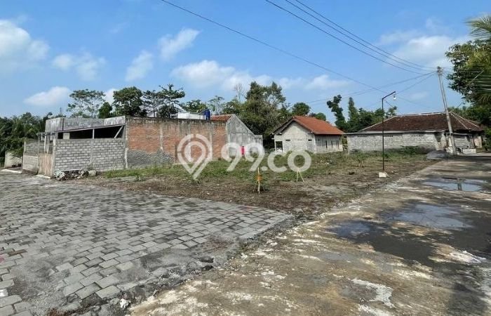 Dijual Tanah Lokasi kaliurang, Yogyakarta Seluas 137m2 Dijual Tanah Lokasi kaliurang, Yogyakarta Seluas 137m2