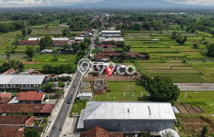 Lahan Kosong Dijual di Sleman dengan Area 108m2 Lahan Kosong Dijual di Sleman dengan Area 108m2