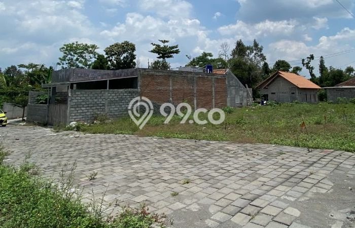 Tanah di Ngemplak, Sleman Luas 137m2 Dijual Segera Tanah di Ngemplak, Sleman Luas 137m2 Dijual Segera