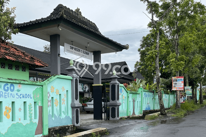 Lahan Strategis di Mlati Dijual dengan Luas 100m2 Lahan Strategis di Mlati Dijual dengan Luas 100m2