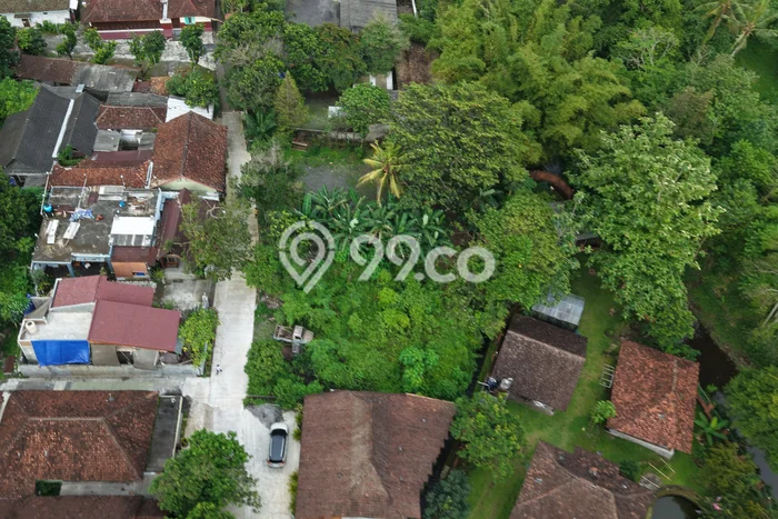 Lahan Dijual Lokasi Strategis di Sleman dengan Luas 188m2 Lahan Dijual Lokasi Strategis di Sleman dengan Luas 188m2
