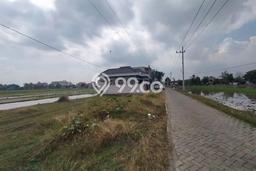 Tanah Dijual Lokasi Sawahan, Madiun Luas 83m2 Legalitas Aman Tanah Dijual Lokasi Sawahan, Madiun Luas 83m2 Legalitas Aman