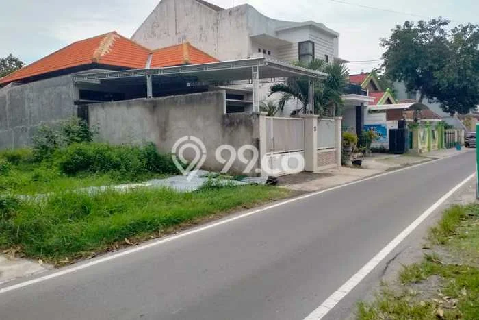 Untuk Dijual Tanah di Madiun Madiun Luas 213m2 SHM Untuk Dijual Tanah di Madiun Madiun Luas 213m2 SHM