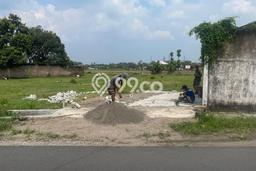 Jarang Ada! Tanah di Maospati Punya Luas 90m2 SHM Jarang Ada! Tanah di Maospati Punya Luas 90m2 SHM