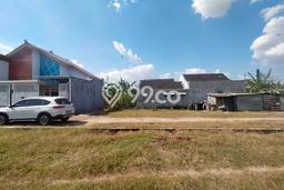 Kavling Tanah di Madiun Dijual Luas 120m2 Legalitas SHM Kavling Tanah di Madiun Dijual Luas 120m2 Legalitas SHM