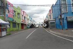 Jarang Ada! Tanah di Taman Punya Luas 82m2 SHM Jarang Ada! Tanah di Taman Punya Luas 82m2 SHM