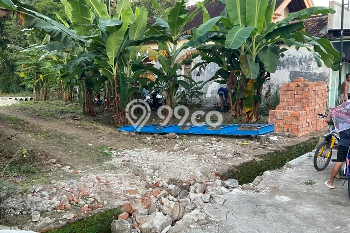 Lahan Kosong Dijual di Madiun, Madiun, Luas 70m2 Area Strategis Lahan Kosong Dijual di Madiun, Madiun, Luas 70m2 Area Strategis