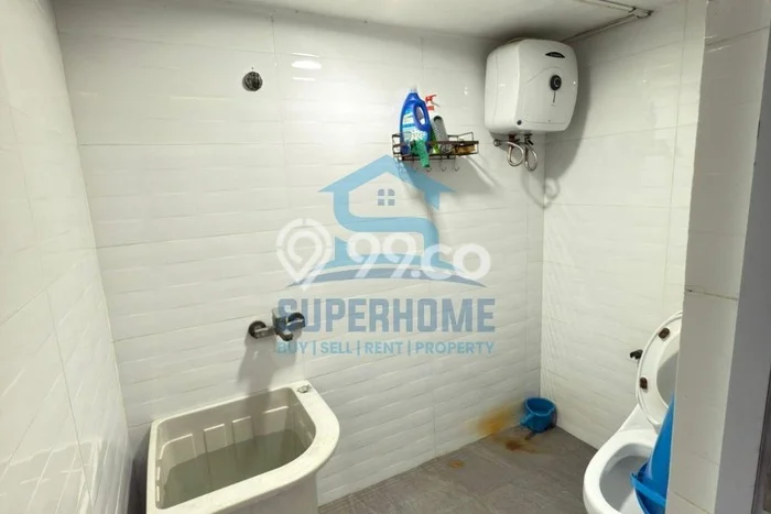 Disewakan! Rumah 4 Kamar Tidur &
2 Kamar Mandi di Batam Centre, Batam Disewakan! Rumah 4 Kamar Tidur &
2 Kamar Mandi di Batam Centre, Batam