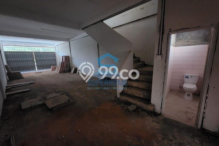 Ruko Strategis Kawasan , Luas 275m2m², Area Komersial, Ramai Ruko Strategis Kawasan , Luas 275m2m², Area Komersial, Ramai