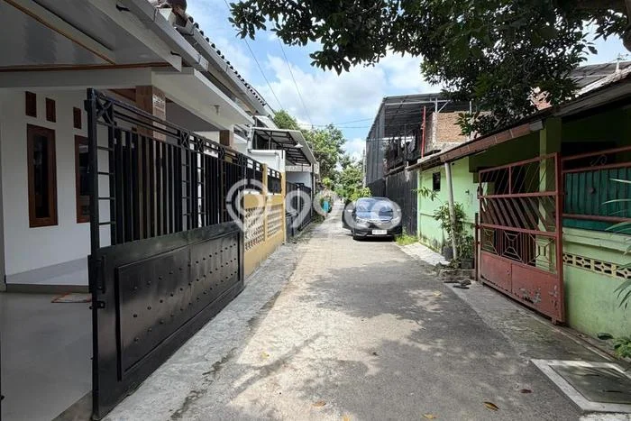 Rumah Strategis Minimalis Lb 80m2 di Umbulharjo, Yogyakarta Rumah Strategis Minimalis Lb 80m2 di Umbulharjo, Yogyakarta