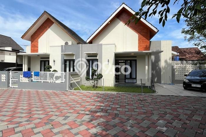 Rumah Modern Minimalis 3 Kamar Bisa Langsung Pindah di Ngemplak Rumah Modern Minimalis 3 Kamar Bisa Langsung Pindah di Ngemplak