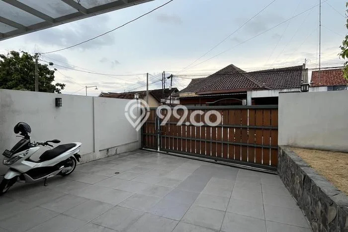 Rumah di Jombor, Sleman, LT 1131m² Bangunan 400m² Rumah di Jombor, Sleman, LT 1131m² Bangunan 400m²