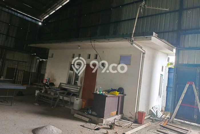 Unit Gudang Disewa Lokasi Pinang, Tangerang Spesifikasi Luas Bangunan 900m2 Unit Gudang Disewa Lokasi Pinang, Tangerang Spesifikasi Luas Bangunan 900m2