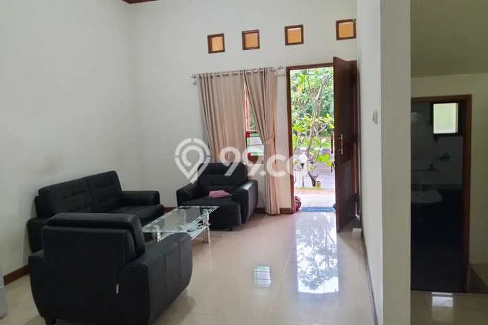 Disewakan Rumah Murah di Depok I Depok Punya 4 Kamar Tidur Disewakan Rumah Murah di Depok I Depok Punya 4 Kamar Tidur