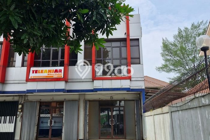 FOR RENT! Ruko di Tanjung Barat Cocok untuk Bisnis 175m2 FOR RENT! Ruko di Tanjung Barat Cocok untuk Bisnis 175m2