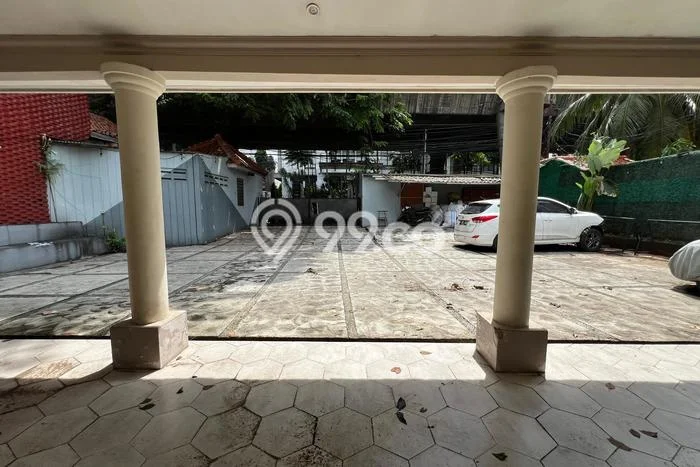 Disewakan! Rumah 5 Kamar Tidur &
3 Kamar Mandi di Antasari, Jakarta Selatan Disewakan! Rumah 5 Kamar Tidur &
3 Kamar Mandi di Antasari, Jakarta Selatan