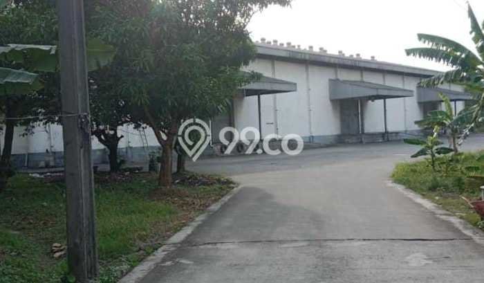 Gudang Disewa di Tangerang dengan LB 2340m2 Area Komersial Ramai Gudang Disewa di Tangerang dengan LB 2340m2 Area Komersial Ramai