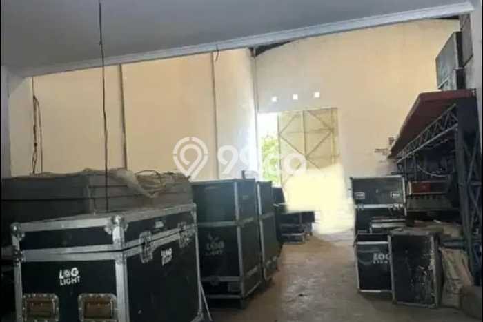 Gudang Dijual di Jakarta Barat LT 428m2 & LB 330m2 Lokasi Terbaik! Gudang Dijual di Jakarta Barat LT 428m2 & LB 330m2 Lokasi Terbaik!