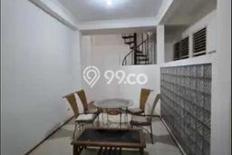 For Sale Hunian Rumah Terawat 4 Kamar di Duri Kepa, Jakarta Barat For Sale Hunian Rumah Terawat 4 Kamar di Duri Kepa, Jakarta Barat