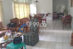 Tempat Strategis! Vila Kawasan Cipanas, Luas 250m², Lingkungan Asri dan aman Tempat Strategis! Vila Kawasan Cipanas, Luas 250m², Lingkungan Asri dan aman