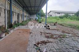 Tanah Disewakan Lokasi Jakarta Barat Seluas 2250m2 Strategis dan Aman Tanah Disewakan Lokasi Jakarta Barat Seluas 2250m2 Strategis dan Aman