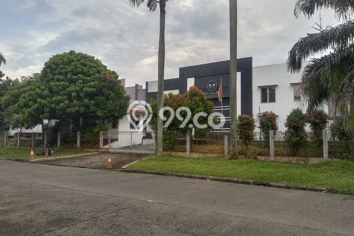 Gudang Bagus LT 6600m2 LB 4088m2 Dijual di BSD Tangerang Selatan Gudang Bagus LT 6600m2 LB 4088m2 Dijual di BSD Tangerang Selatan