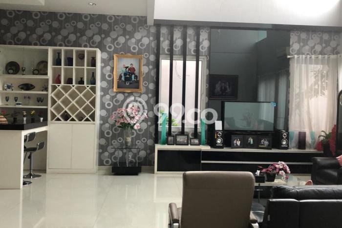 Hunian Mewah LB 523m2 Siap Pakai Desain Elegan di Duta Garden, Tangerang Hunian Mewah LB 523m2 Siap Pakai Desain Elegan di Duta Garden, Tangerang