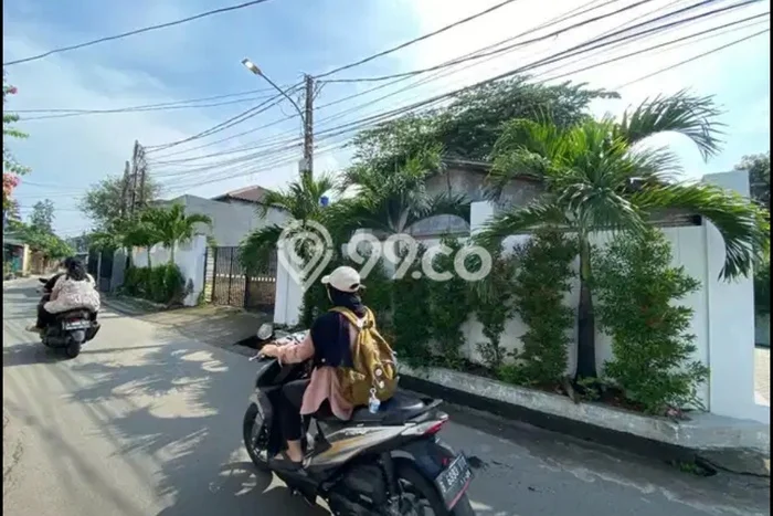 Tanah Strategis Dijual di Ciledug Tangerang 225m2 Tanah Strategis Dijual di Ciledug Tangerang 225m2