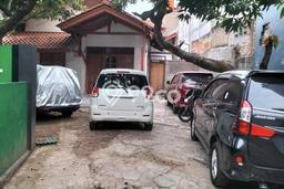 Rumah Bagus di Kramat Jati, Jakarta Timur, LT 276m², LB 150m² Rumah Bagus di Kramat Jati, Jakarta Timur, LT 276m², LB 150m²