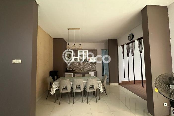 Dijual Rumah Mewah Elegan Dengan View Cantik di Bekasi, Bekasi Dijual Rumah Mewah Elegan Dengan View Cantik di Bekasi, Bekasi