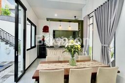 Vila For Rent Kawasan , Area 200m2m², Area Strategis, Harga Bersaing Vila For Rent Kawasan , Area 200m2m², Area Strategis, Harga Bersaing