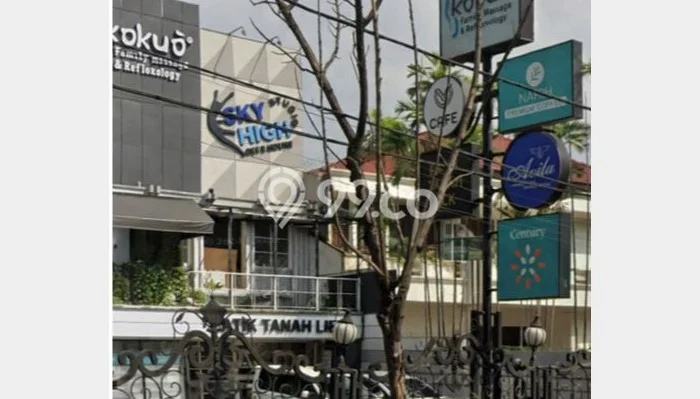 Komersial untuk Disewa di Pusat Jakarta Selatan Luas Bangunan 1800m2 Komersial untuk Disewa di Pusat Jakarta Selatan Luas Bangunan 1800m2