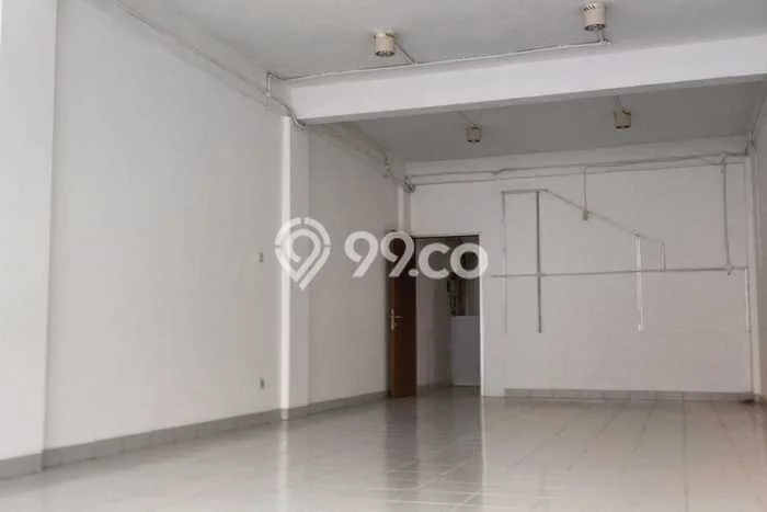 Untuk Disewa Ruko di Kebon Jeruk Jakarta Barat LT 70m2, LB 255m2 Untuk Disewa Ruko di Kebon Jeruk Jakarta Barat LT 70m2, LB 255m2