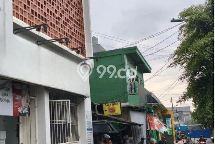 Ruko Disewa di Jakarta Barat dengan LB 36m2 Area Komersial Ramai Ruko Disewa di Jakarta Barat dengan LB 36m2 Area Komersial Ramai