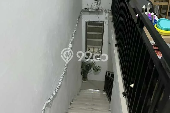 Hunian Nyaman Asri 4 KT Siap Huni di Klender Jakarta Timur Hunian Nyaman Asri 4 KT Siap Huni di Klender Jakarta Timur