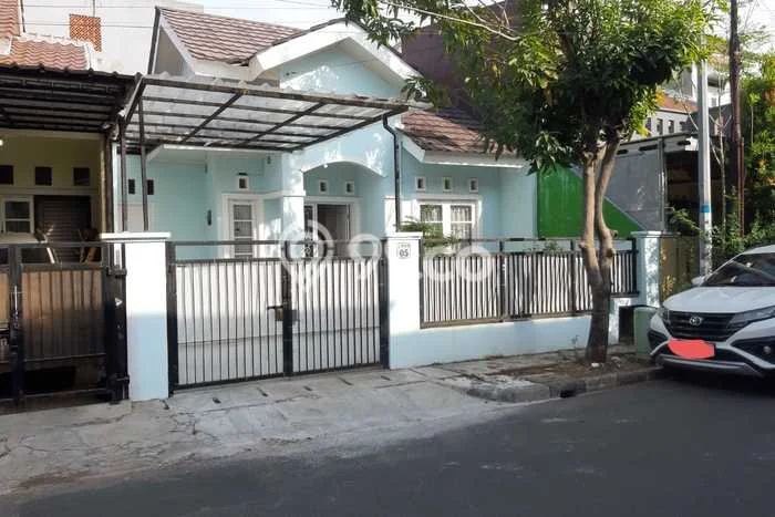 Disewakan Rumah Harga Terjangkau di Metland Menteng Jakarta Timur dengan 2 KT Disewakan Rumah Harga Terjangkau di Metland Menteng Jakarta Timur dengan 2 KT