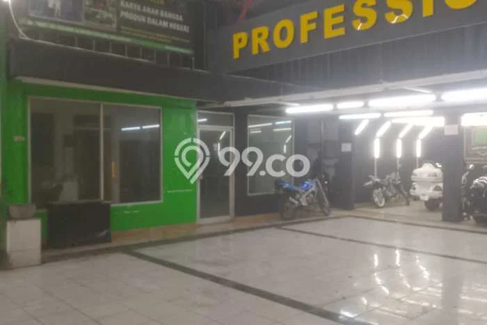 Komersial Bagus Dijual LB 200m2 Lokasi Strategis Jakarta Timur Area Cocok untuk Bisnis Komersial Bagus Dijual LB 200m2 Lokasi Strategis Jakarta Timur Area Cocok untuk Bisnis